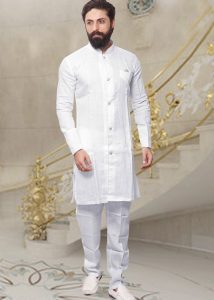 Pull off a White Kurta Pajama to elevate the grandeur