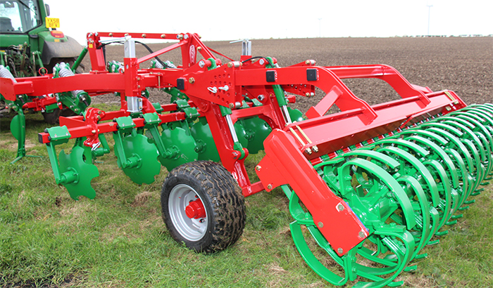 Tractor Farm Equipment with Main Function of Seed and Fertilizer