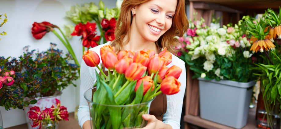 international women's day flower delivery