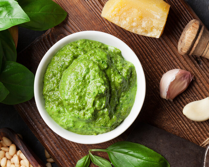 How Spinach Pesto Made and Where It is Come From