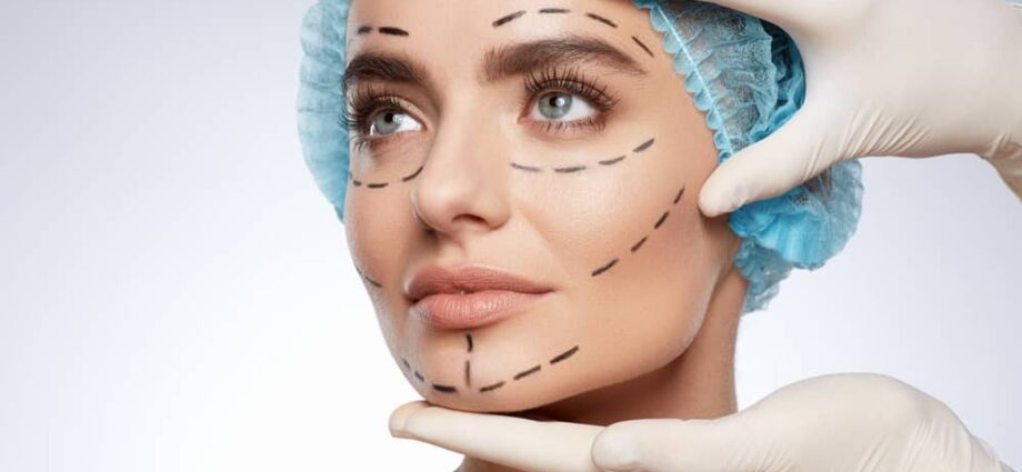 Know the life changing benefits of getting a cosmetic surgery