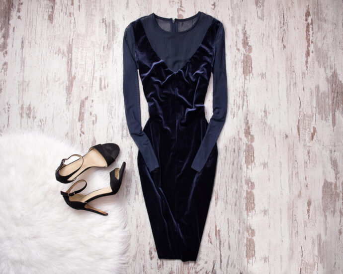 Navy Velvet Dress: A Fashion-Forward Option for Spring