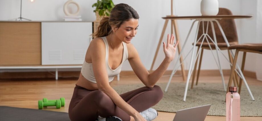 online yoga teacher training