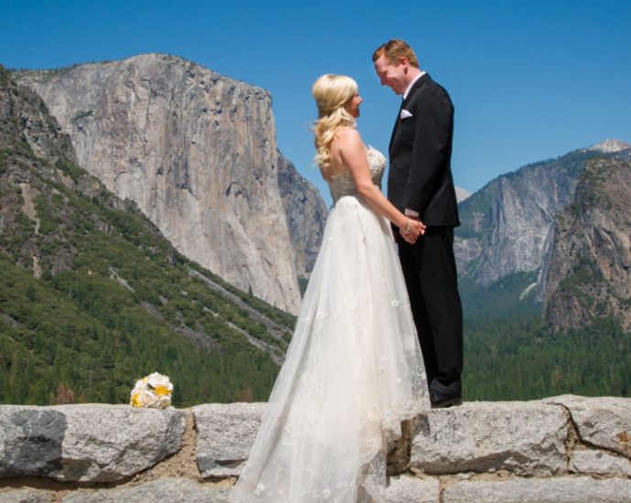 elopement photographer yosemite