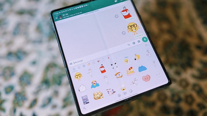 anime whatsapp sticker