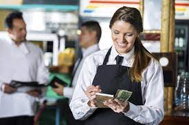 Waiter salary: what a waiter or waitress earns