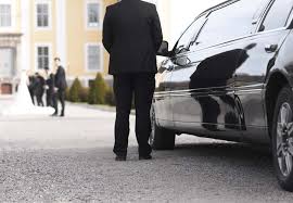 Why You Should Use a Limo Service in Scottsdale