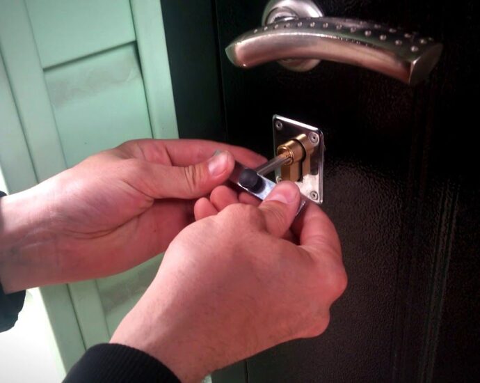 Professional Locksmith Services