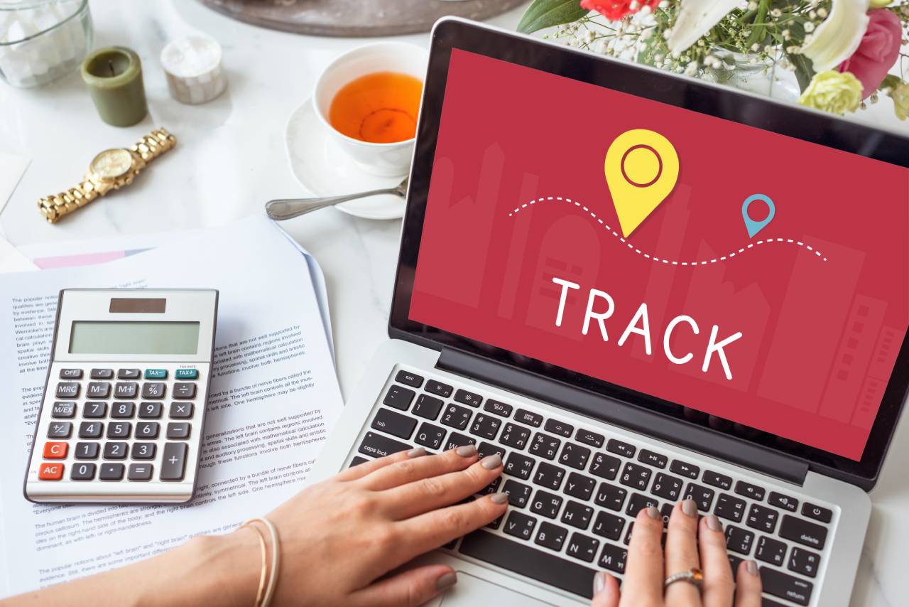 real-time tracking of goods